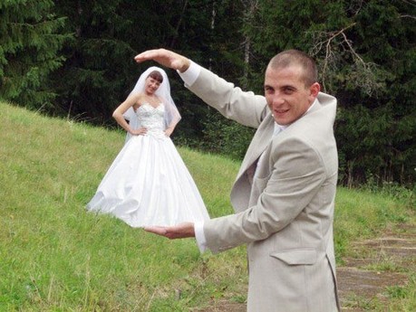 FotoWireless - gli amici fotografi che impallano il matrimonio. Perché evitarli